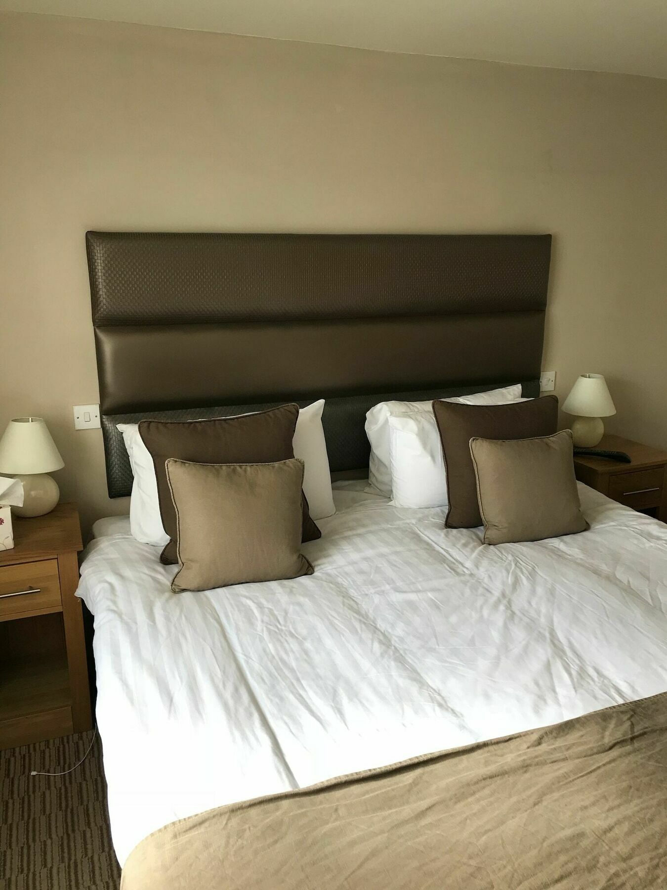 The Deddington Arms Hotel Bagian luar foto